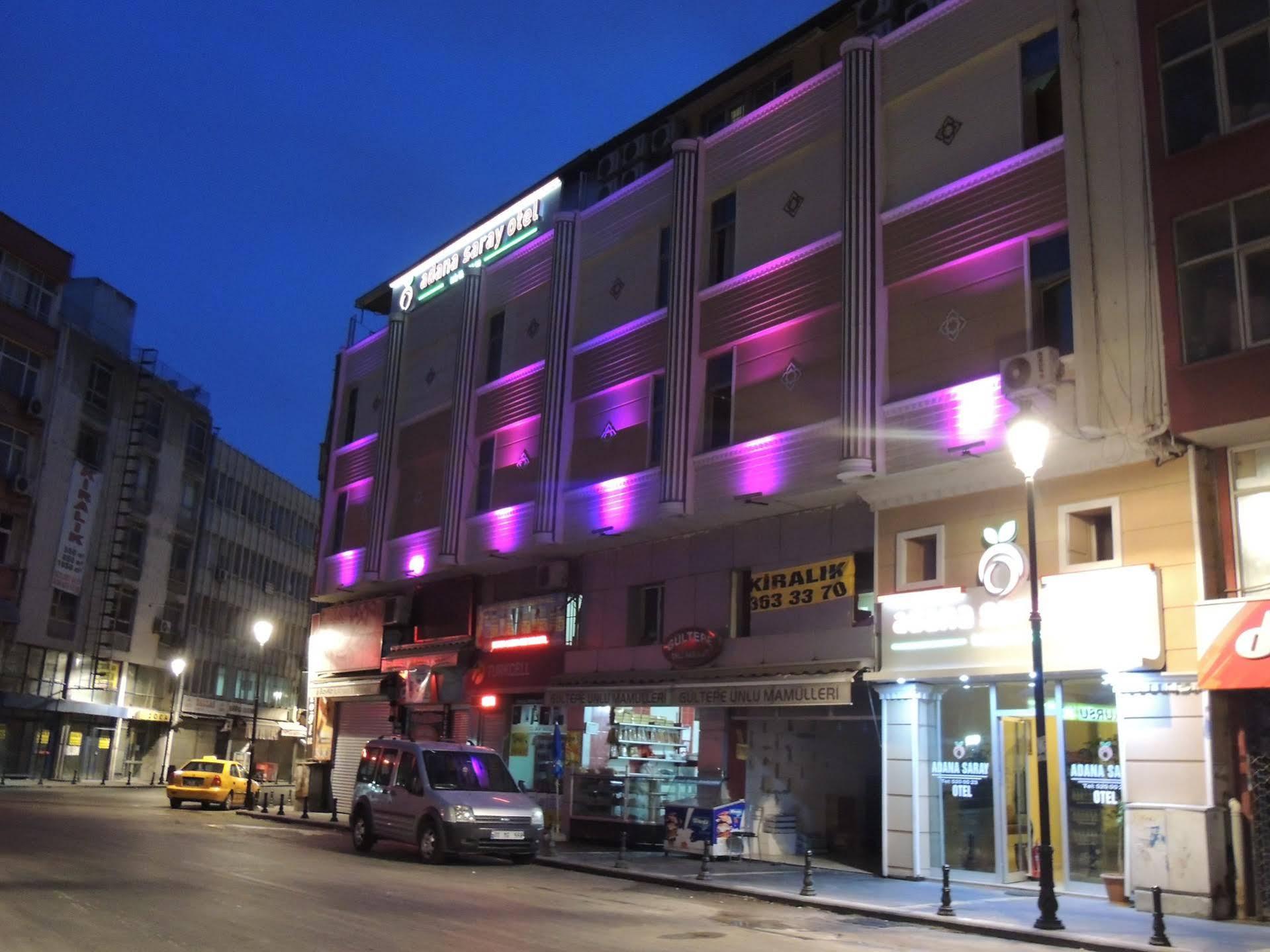 Adana Saray Hotel Buitenkant foto