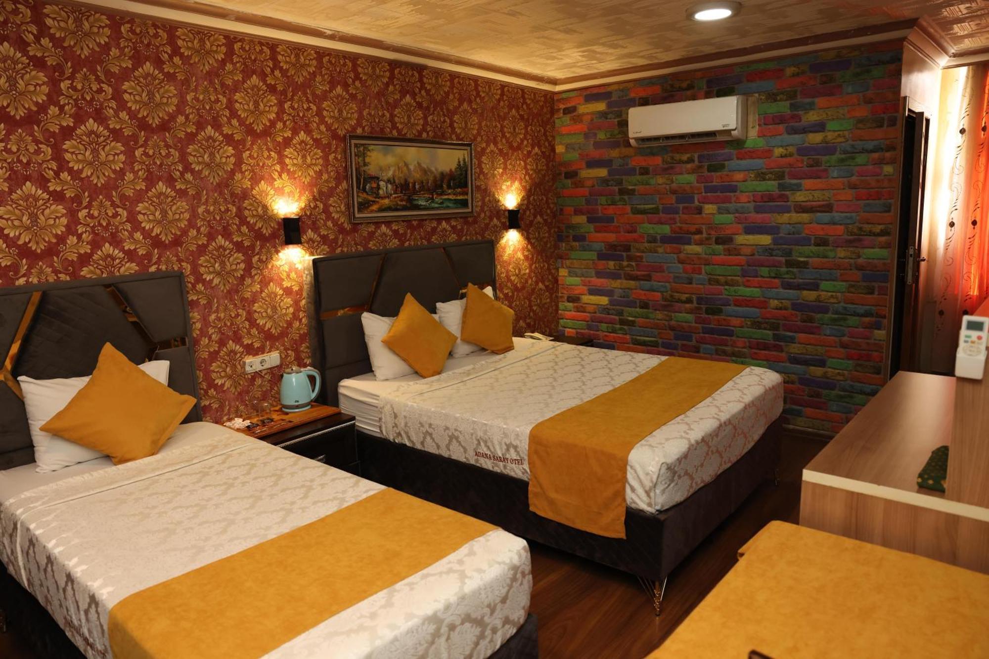 Adana Saray Hotel Buitenkant foto